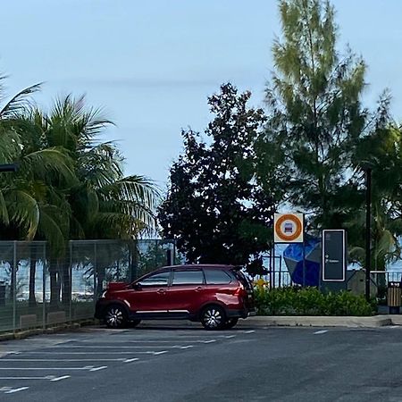 Kuantan Staycationtimurbay Екстериор снимка
